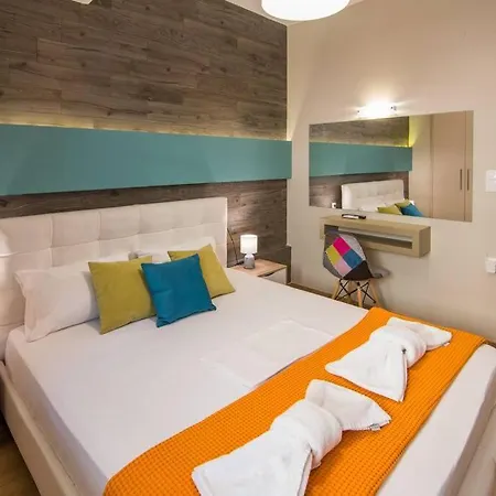 Family Luxury *