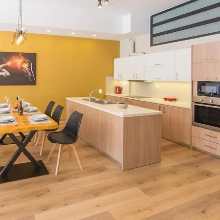 Family Luxury * Chania (Crete)